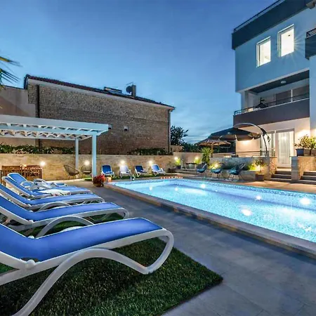 Gorgeous In With Wifi Apartment Bibinje